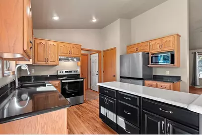 2832 Bay Settlement Road, Green Bay, WI 54311 - Photo 13
