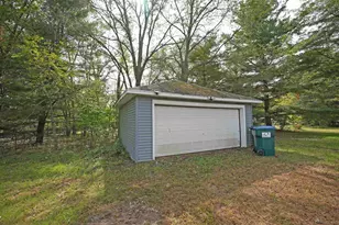 419 Bonnell Ave, Redgranite, WI 54970 - Photo 15