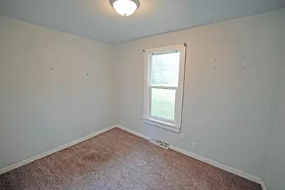419 Bonnell Avenue, Redgranite, WI 54970 - Photo 11