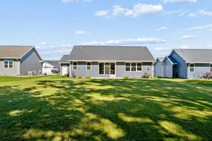 1528 Liberty Ave, Neenah, WI 54956 - Photo 23