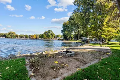 5592 Lake Road, Oshkosh, WI 54902 - Photo 43