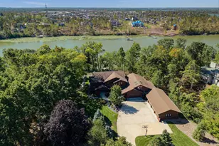 1515 W Reid Dr, Appleton, WI 54914 - Photo 9