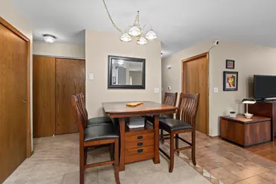 1013 S West Court #C, Appleton, WI 54915 - Photo 7