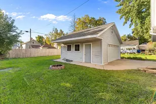 1021 Eastman St, Oshkosh, WI 54901 - Photo 29