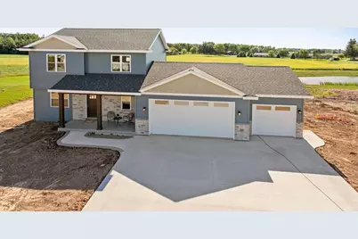471 Rustic Ridge Drive, Brillion, WI 54110 - Photo 3