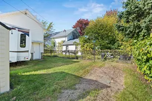 1206 Pierce Ave, Marinette, WI 54143 - Photo 45