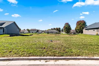 3204 Eclipse Drive, Green Bay, WI 54311 - Photo 7