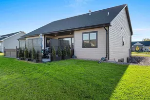4209 Downton Cir, Green Bay, WI 54313 - Photo 61