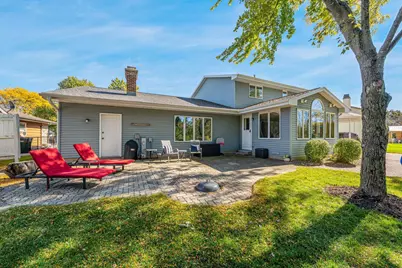 2543 W Sunnyview Circle, Appleton, WI 54914 - Photo 3