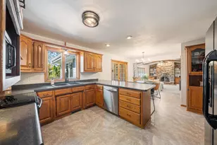 2543 W Sunnyview Cir, Appleton, WI 54914 - Photo 15