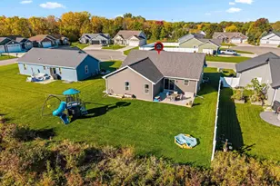 1013 Grassy Meadow Ln, Menasha, WI 54952 - Photo 47