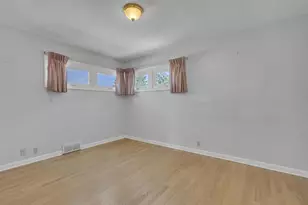 371 17th St, Fond du Lac, WI 54935 - Photo 13