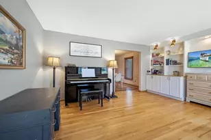 829 Meadowbrook Dr, Green Bay, WI 54313 - Photo 7