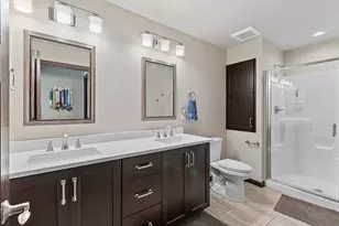 2580 Bay Harbor Cir, Green Bay, WI 54304 - Photo 23
