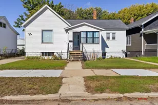 1008 15th Ave, Menominee, MI 49858 - Photo 1