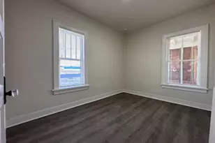 113 S Monroe Ave, Green Bay, WI 54301 - Photo 3