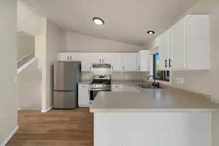 1755 Woodstock St, Oshkosh, WI 54904 - Photo 15