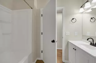 1755 Woodstock St, Oshkosh, WI 54904 - Photo 27