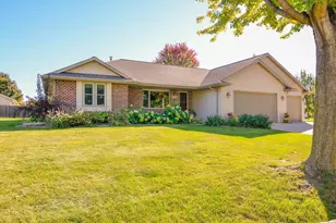 1520 Inspiration Ave, Green Bay, WI 54229 - Photo 3