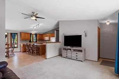 2838 Woodale Avenue, Green Bay, WI 54313 - Photo 5