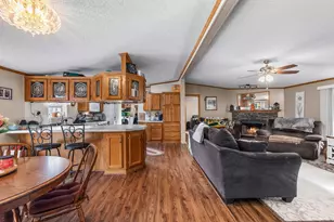 1239 Melissa Blvd, Little Suamico, WI 54141 - Photo 7