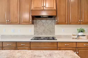 3191 Jaguar Ln, Green Bay, WI 54313 - Photo 9