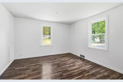 708 State Street, Menasha, WI 54952 - Photo 9
