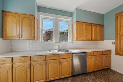 1561 W Prospect Avenue, Appleton, WI 54914 - Photo 7