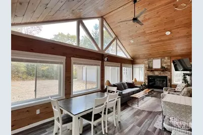 W8718 Dow Dam Road, Amberg, WI 54102 - Photo 9