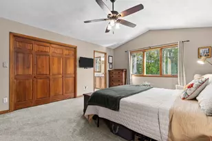 1605 Meadowbreeze Cir, Neenah, WI 54956 - Photo 25