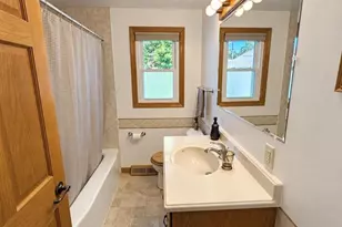 157 N Lark St, Oshkosh, WI 54902 - Photo 13