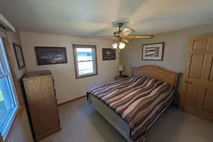 157 N Lark St, Oshkosh, WI 54902 - Photo 15
