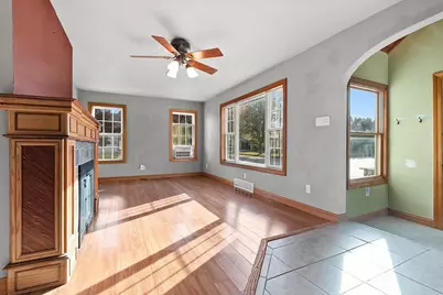 1821 S 18th Street, Manitowoc, WI 54220 - Photo 7