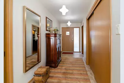 160 St Marys Boulevard, Green Bay, WI 54301 - Photo 5