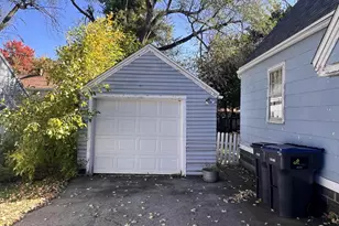 124 Pine St, Waupaca, WI 54981 - Photo 3