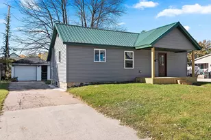 517 S Hamlin St, Shawano, WI 54166 - Photo 5