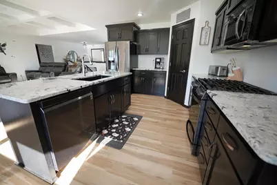 1612 Marie Lane, Green Bay, WI 54313 - Photo 13