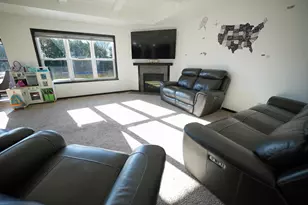 1612 Marie Ln, Green Bay, WI 54313 - Photo 9