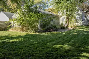 1023 W Commercial St, Appleton, WI 54914 - Photo 25