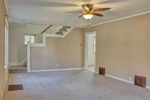 1023 W Commercial St, Appleton, WI 54914 - Photo 9