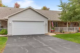 2770 Havenwood Dr, Oshkosh, WI 54902 - Photo 39