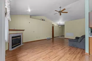 2770 Havenwood Dr, Oshkosh, WI 54902 - Photo 21