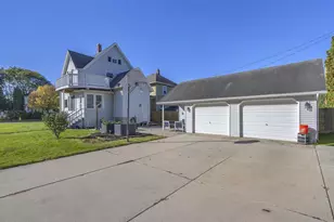 421 E 2nd St, Fond du Lac, WI 54935 - Photo 23