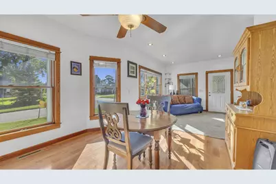 421 E 2nd Street, Fond du Lac, WI 54935 - Photo 7