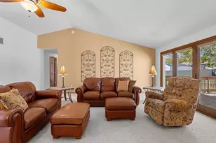 102 Acreview Dr, De Pere, WI 54115 - Photo 13