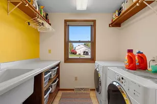 102 Acreview Dr, De Pere, WI 54115 - Photo 25
