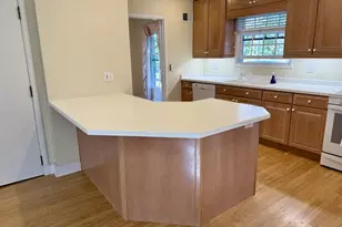 2591 S Webster Ave, Green Bay, WI 54301 - Photo 17