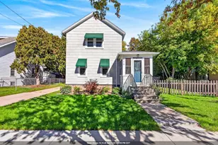 210 W 16th Ave, Oshkosh, WI 54902 - Photo 1