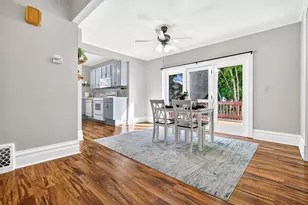 210 W 16th Ave, Oshkosh, WI 54902 - Photo 11