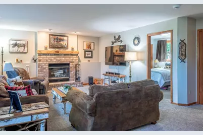 1267 Snowdon Drive, Oshkosh, WI 54904 - Photo 33